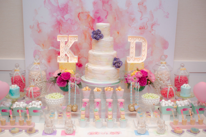 Vintage Hotels Wedding, Lush Florals, Niagara wedding florist