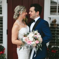 Lush Florals, Niagara wedding florist, pillar and post wedding, notl wedding